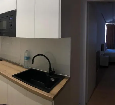 Nuova Hotel 3*