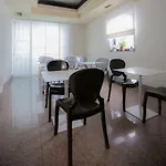 Nuova Ξενοδοχείο Μέστρε