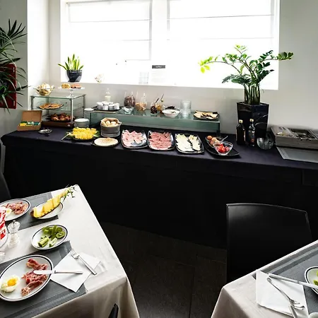 Nuova Hotel 3*