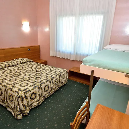 Szálloda Nuova 3*