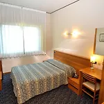 Nuova Hotel 3*